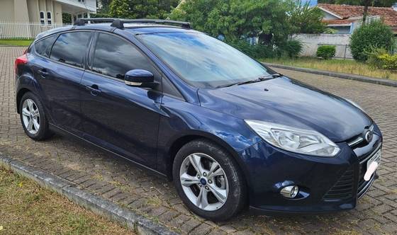 FORD FOCUS 1.6 SE 16V FLEX 4P MANUAL